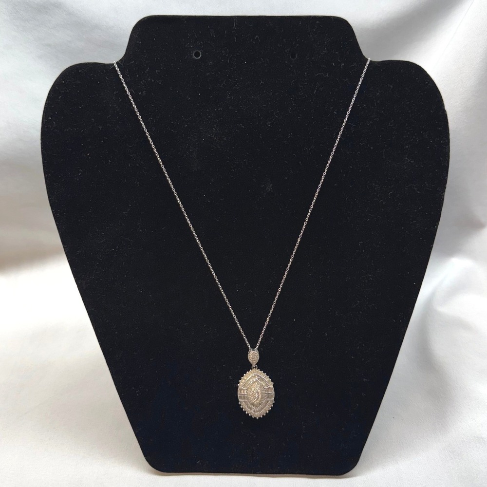 FZN Sterling Silver Pendant Necklace Womens OS Silver Good CZ Oval Medallion